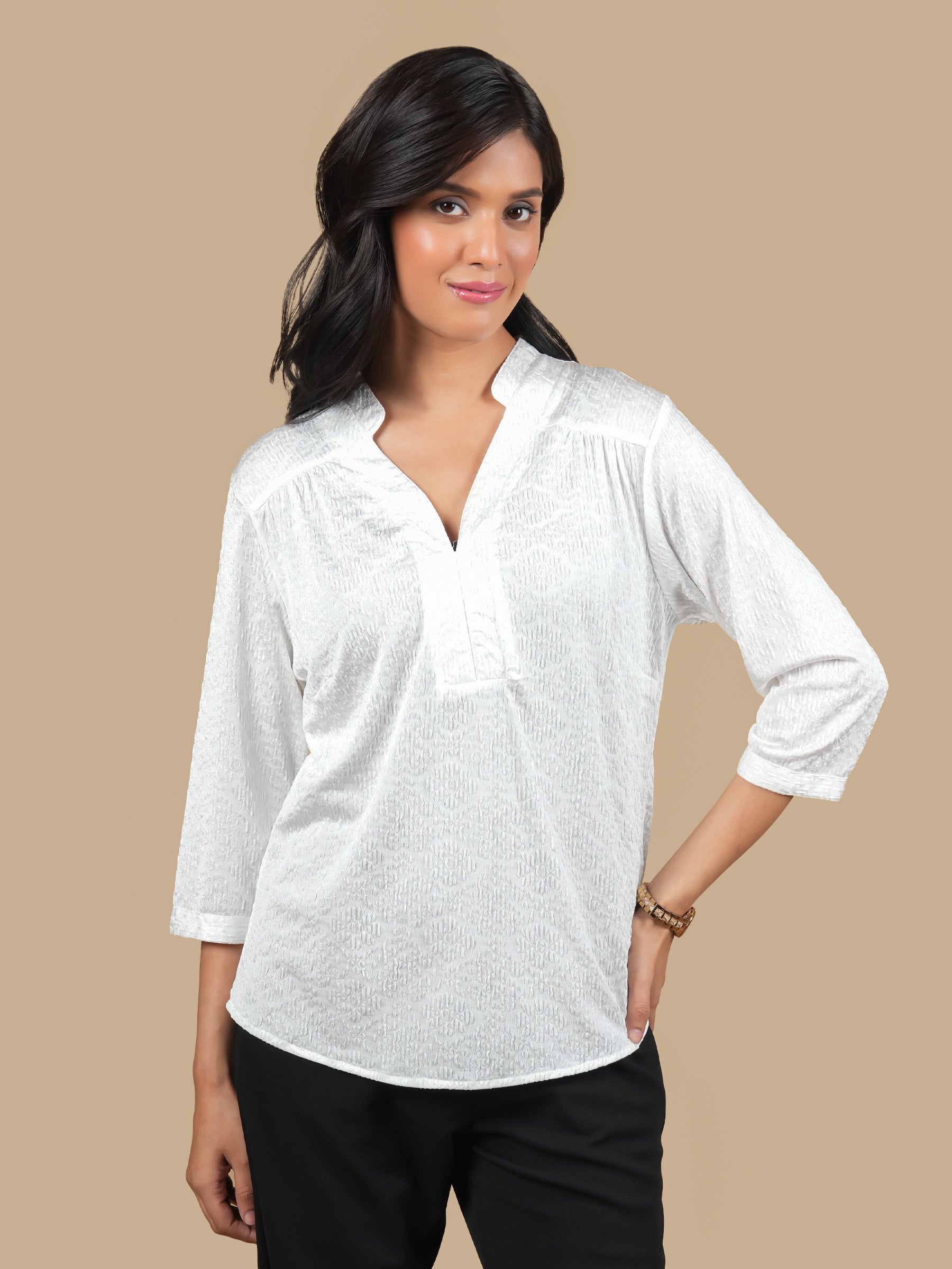 TEXTURED V NECK WHITE TOP