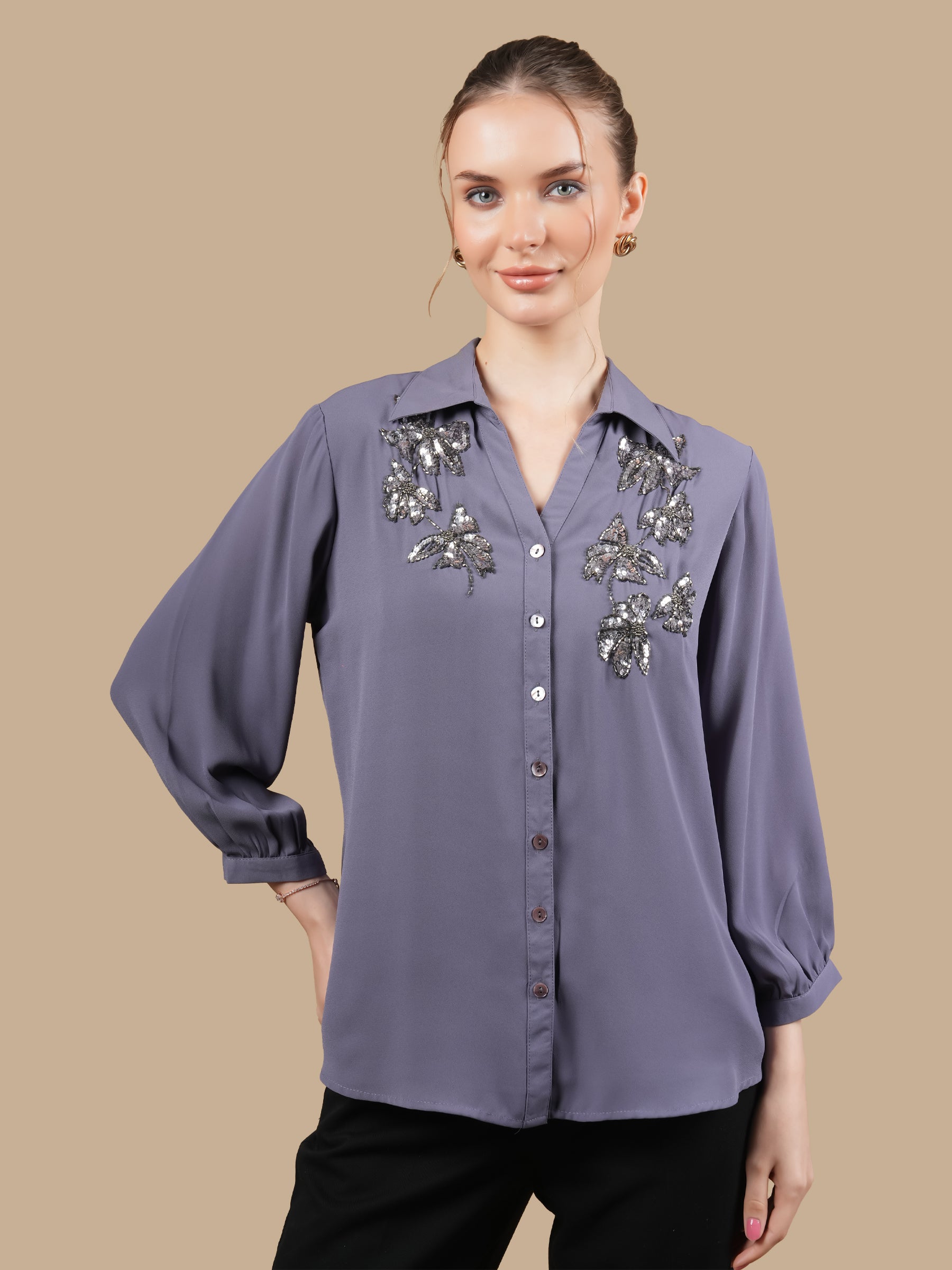 BUTTERFLY SEQUINS  GREY SHIRT