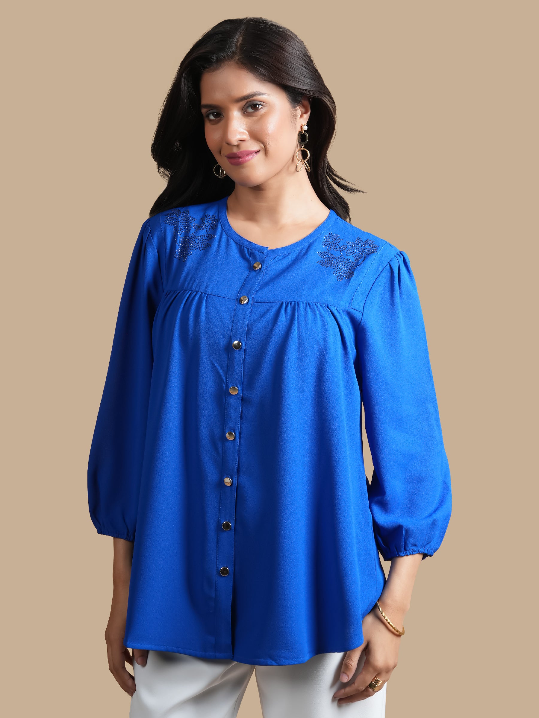 SWAROVSKI ROUND  NECK BLUE TOP