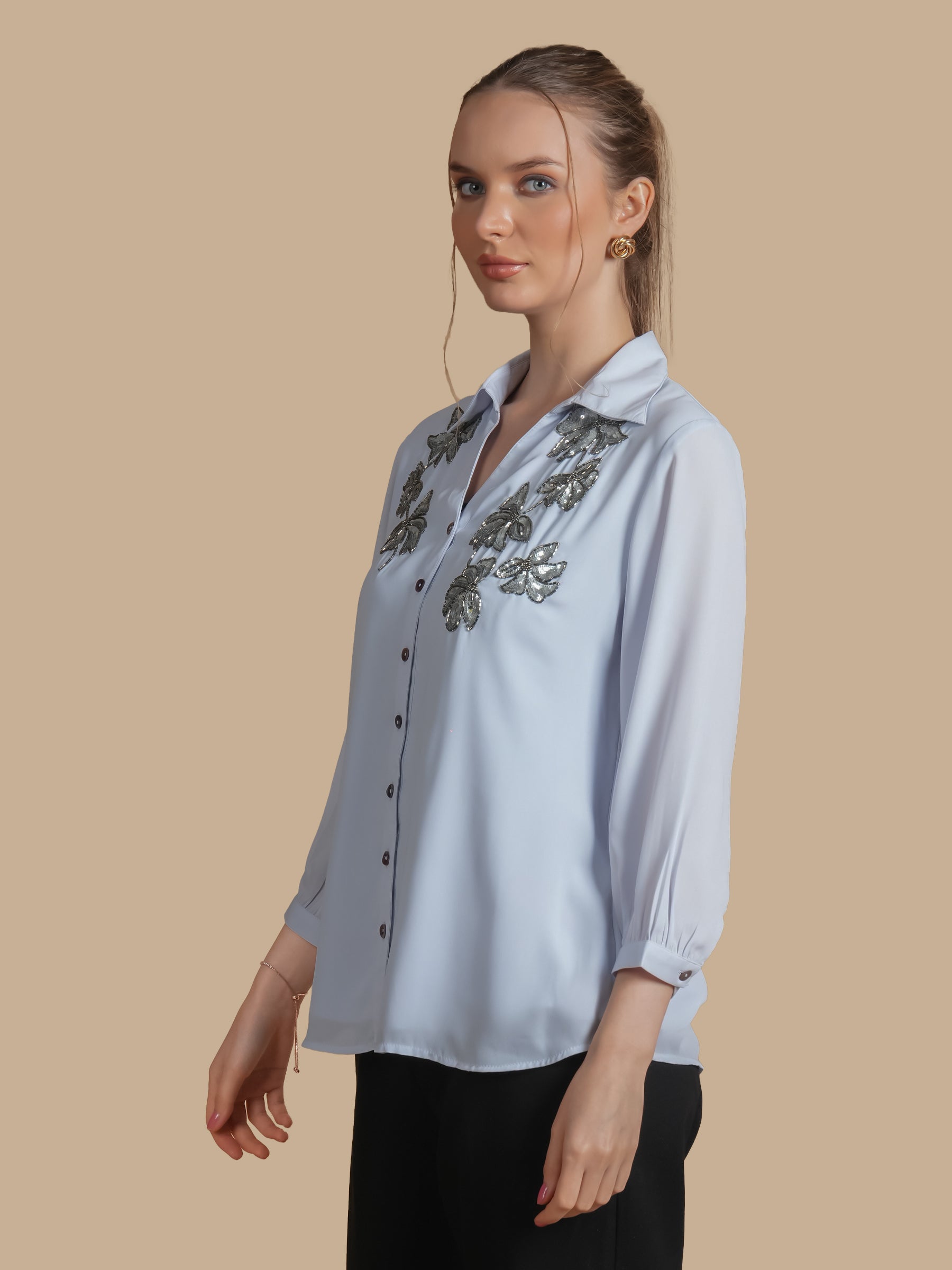 BUTTERFLY SEQUINS  LIGHT GREY SHIRT