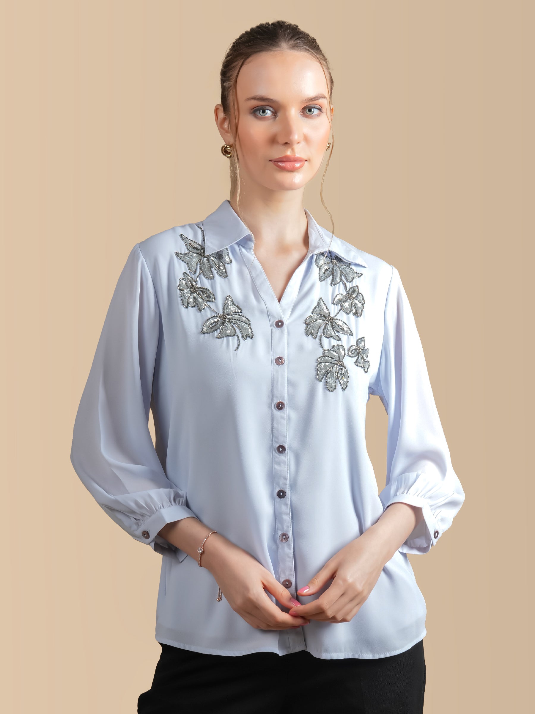 BUTTERFLY SEQUINS  LIGHT GREY SHIRT