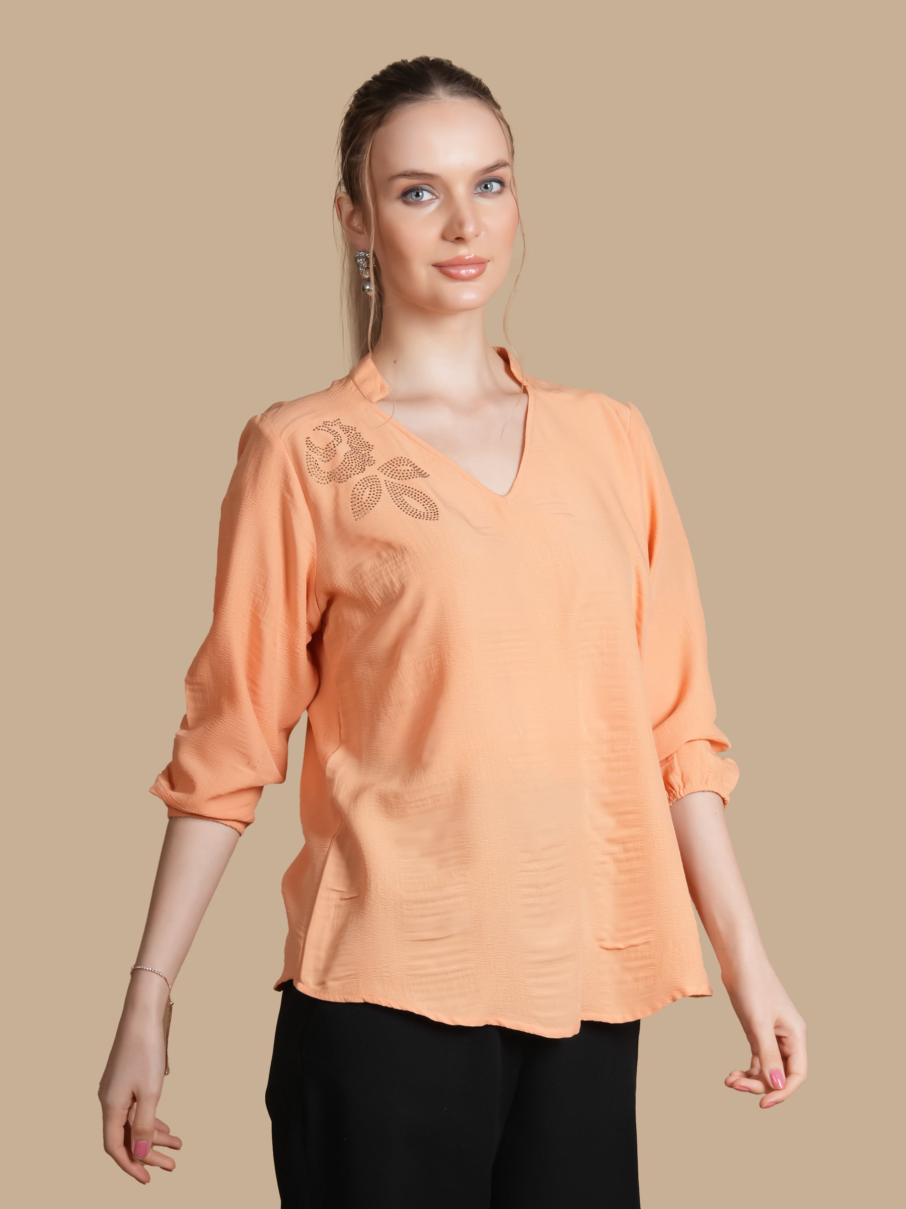 TEXTURED SWAROSVKI PEACH TOP
