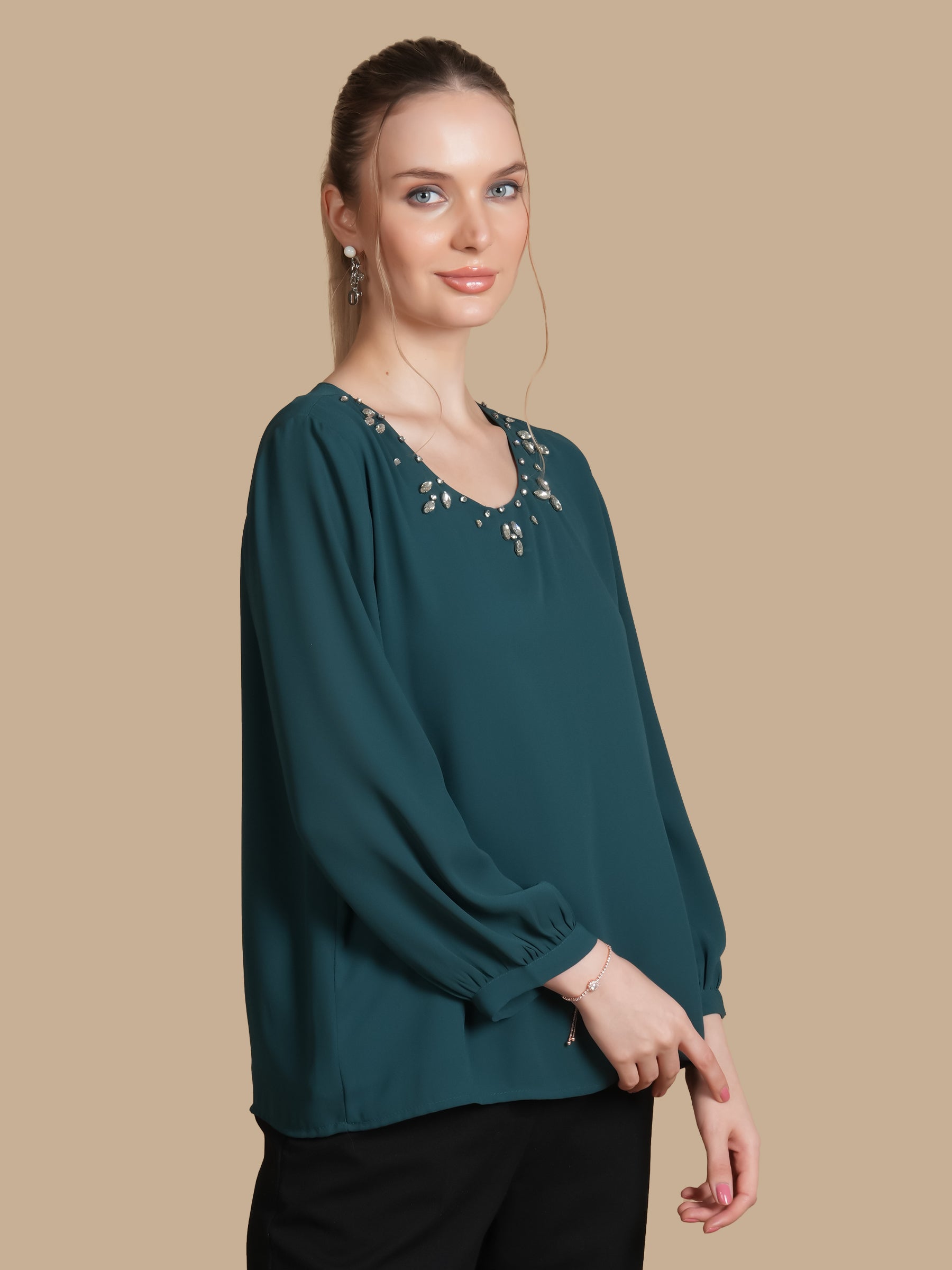 CRYSTAL CURVE GREEN TOP