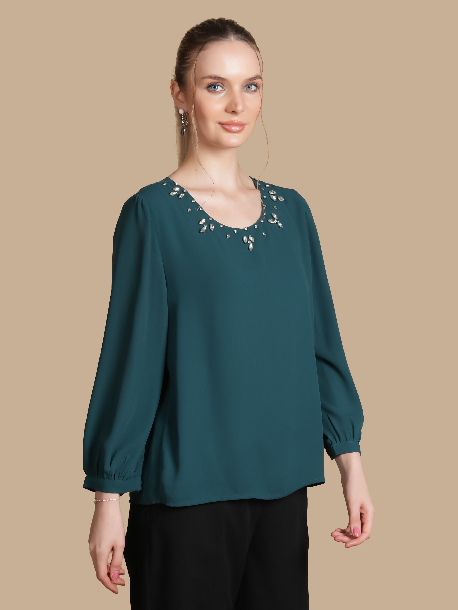 CRYSTAL CURVE GREEN TOP