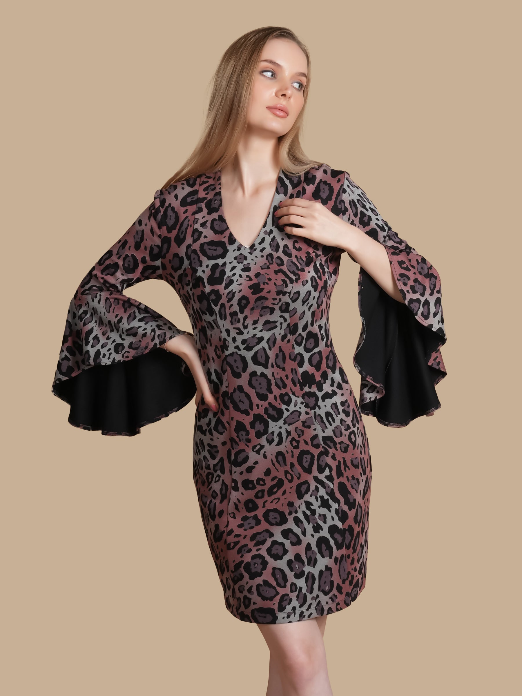 GREY LEOPARD PRINT  BELL SLEEVE DRESS