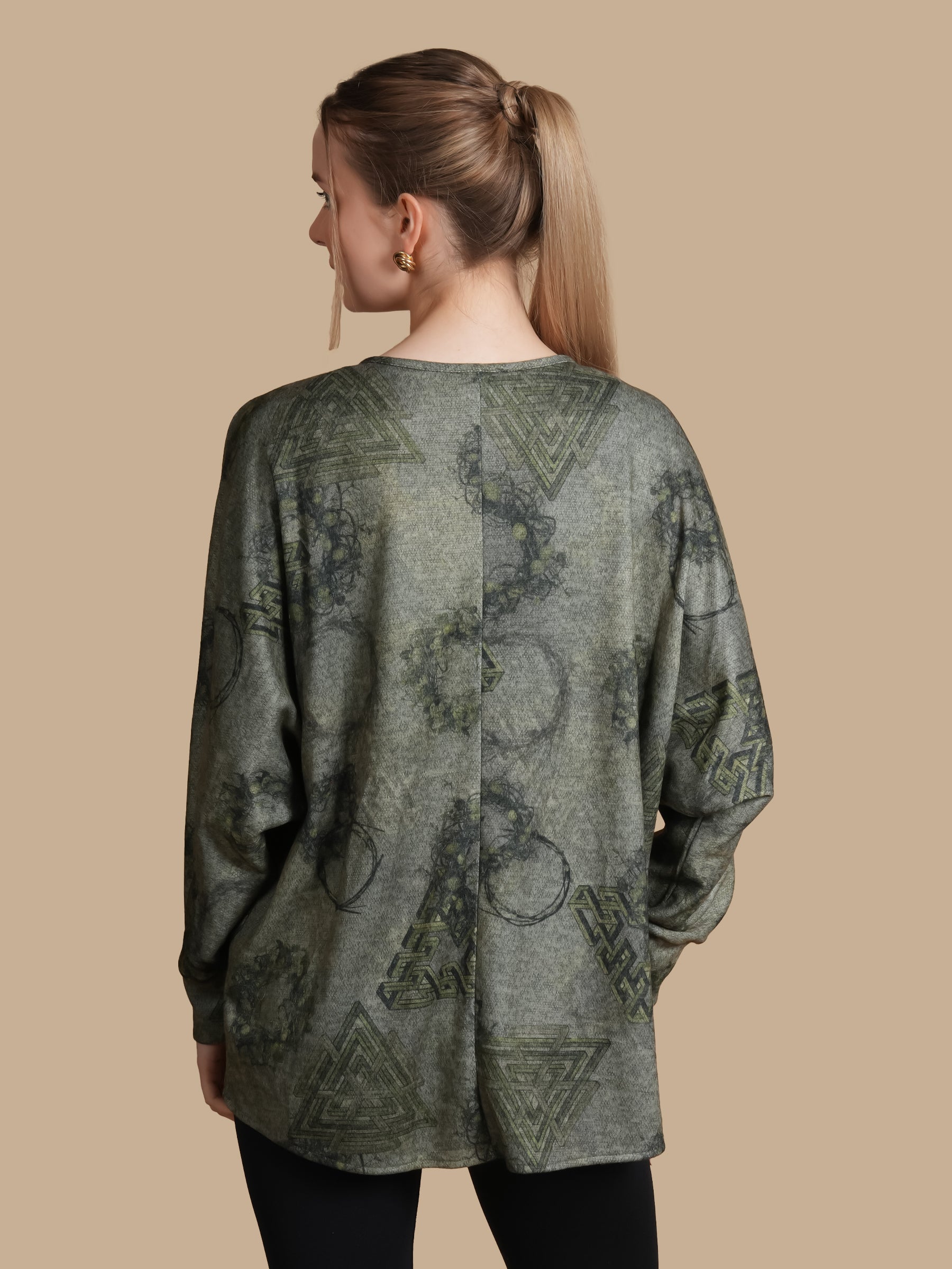 EMBELLISHED GEOMTRIC  GREEN ANGORA TOP