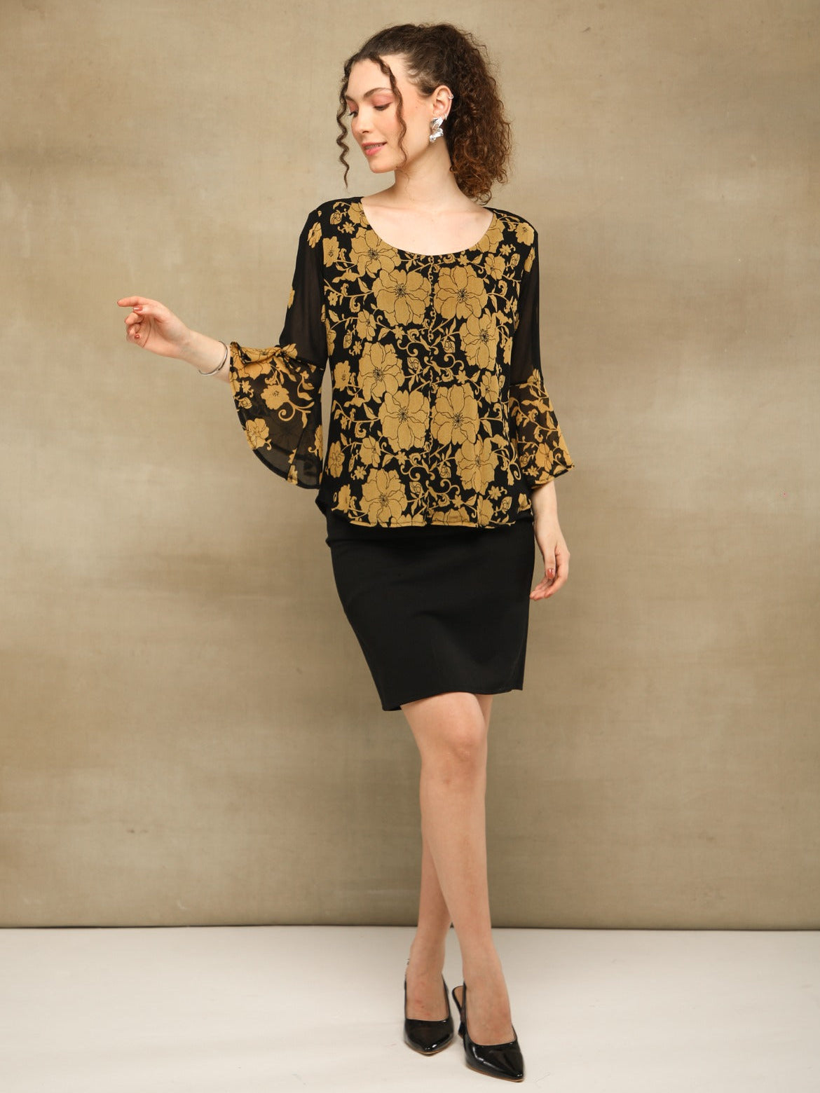 Noir Gold Floral Top