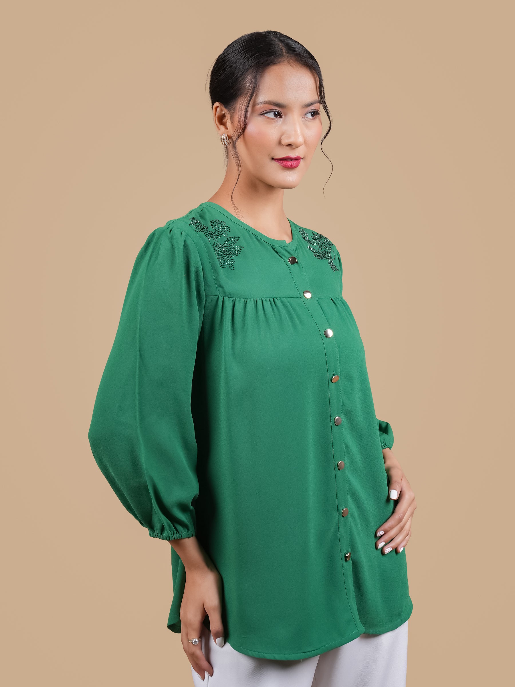 SWAROVSKI ROUND  NECK GREEN TOP