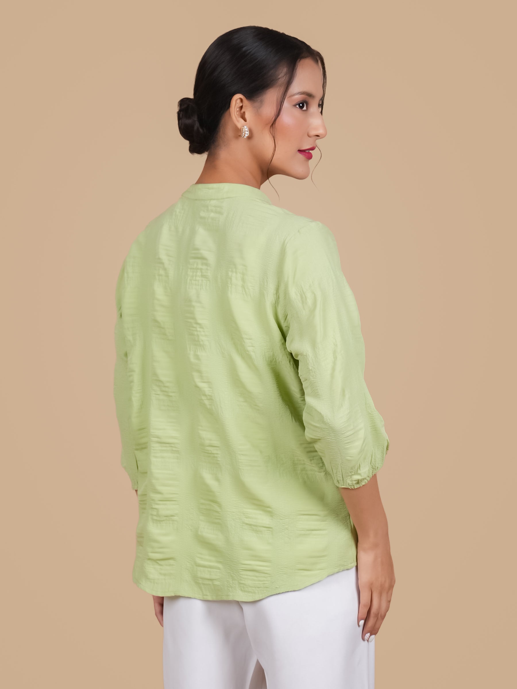 TEXTURED SWAROSVKI PEACH TOP