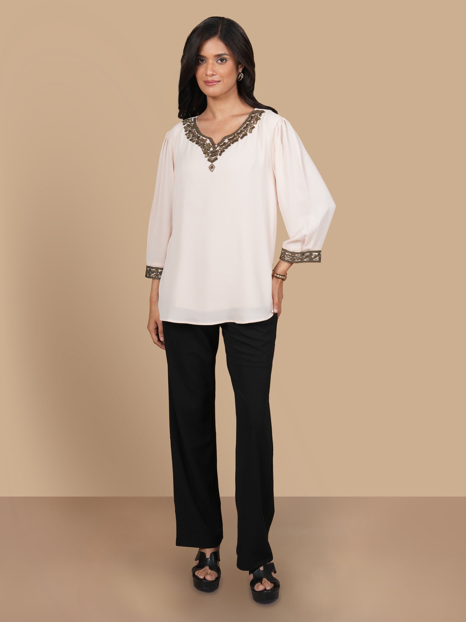 COPPER OUTLINE BABY PINK TOP