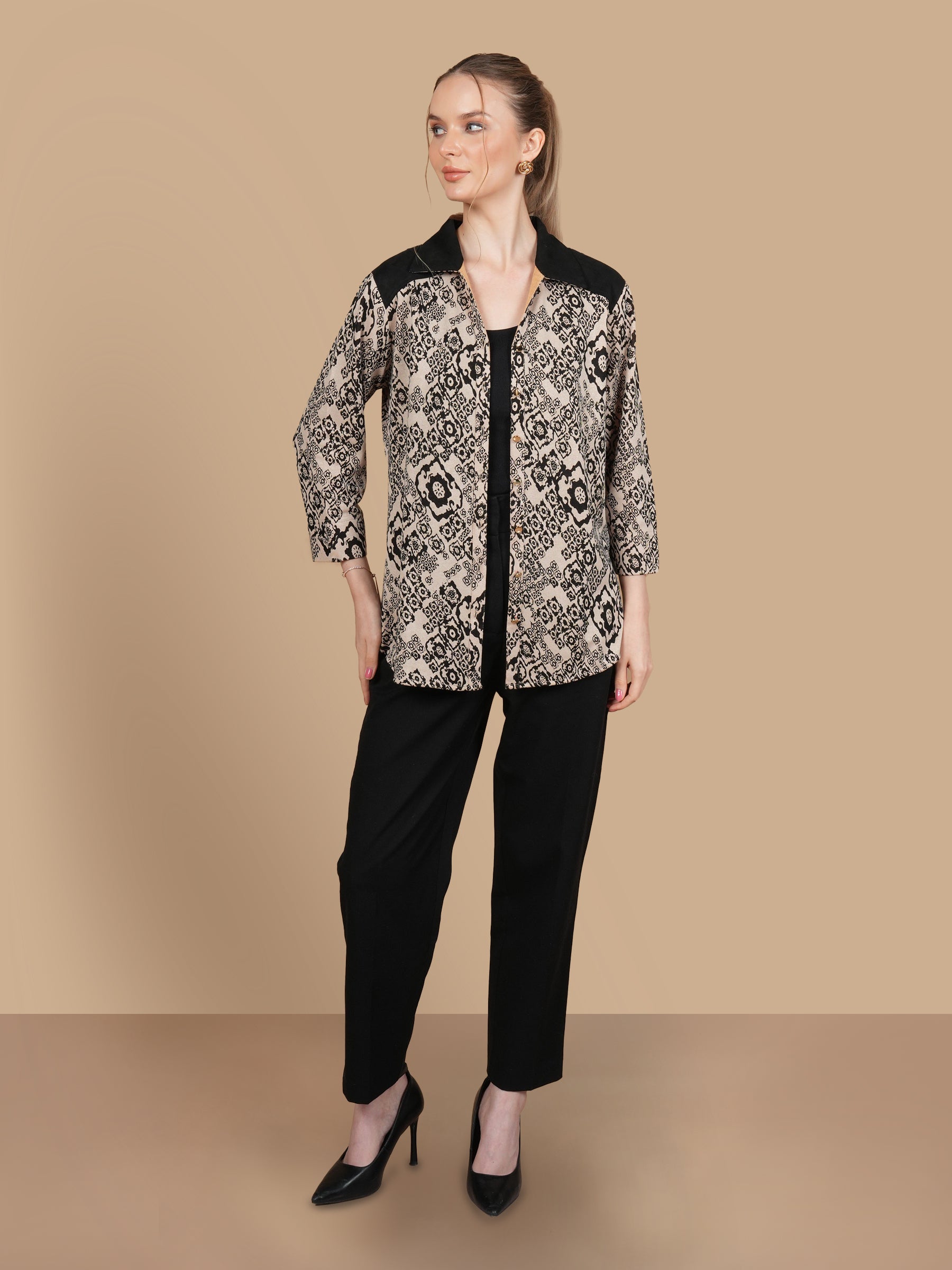 ANGORA SUEDE PATCH BEIGE SHIRT