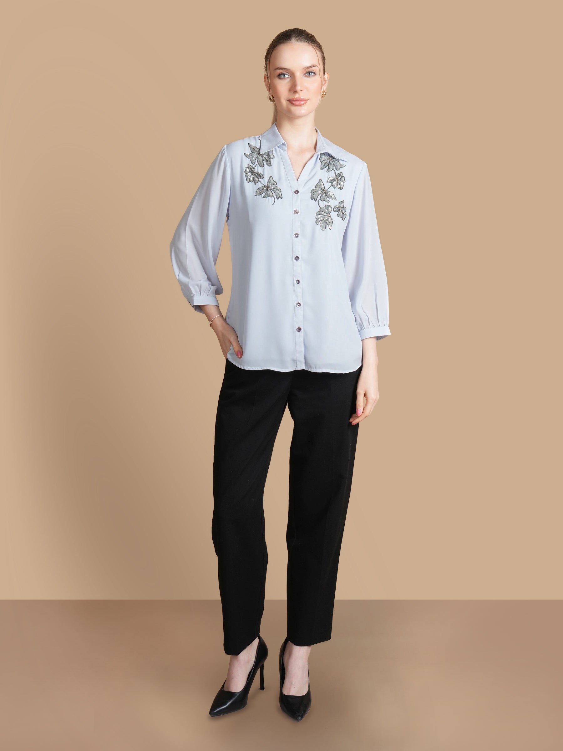 BUTTERFLY SEQUINS  LIGHT GREY SHIRT