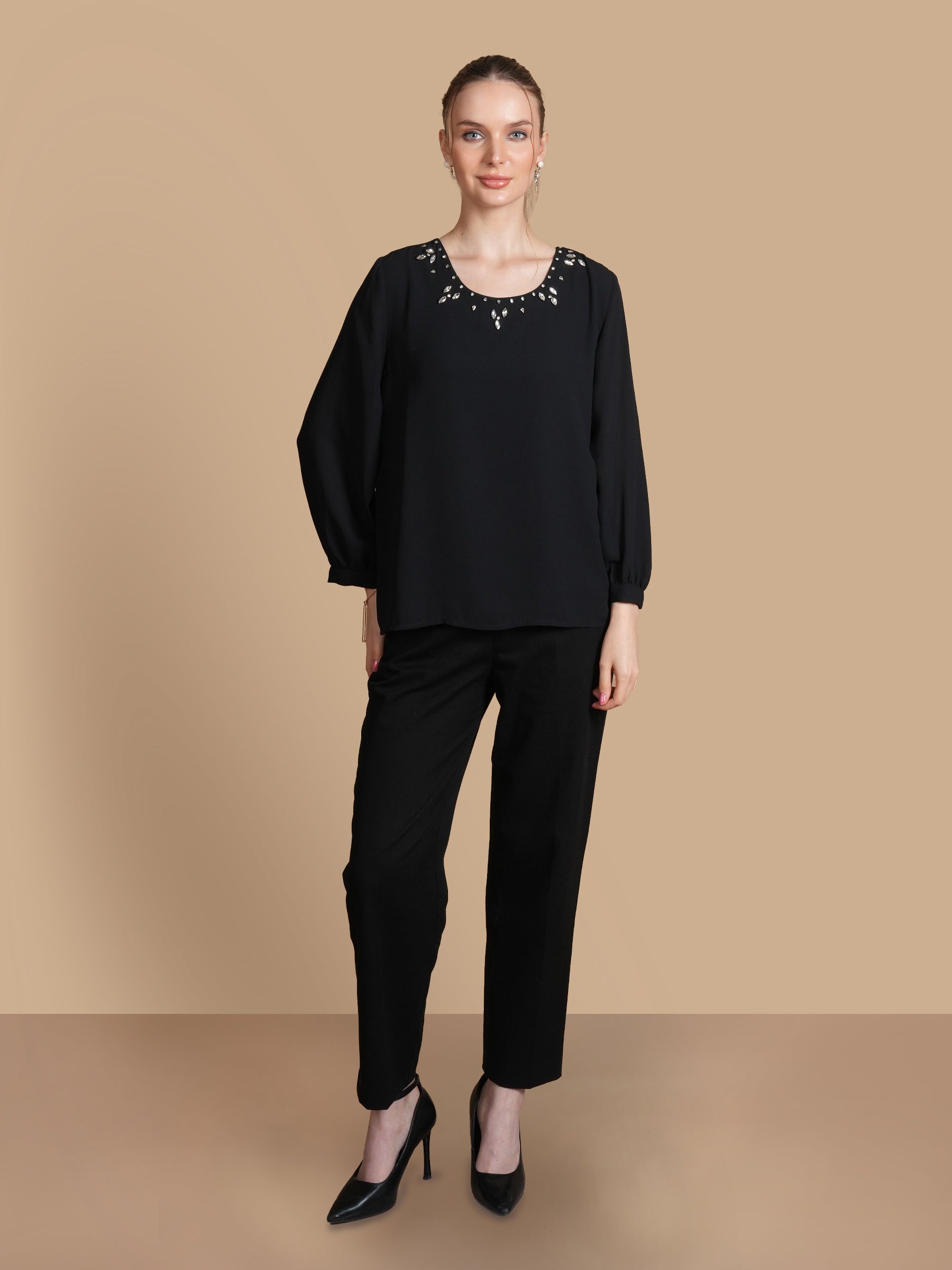 CRYSTAL CURVE BLACK TOP