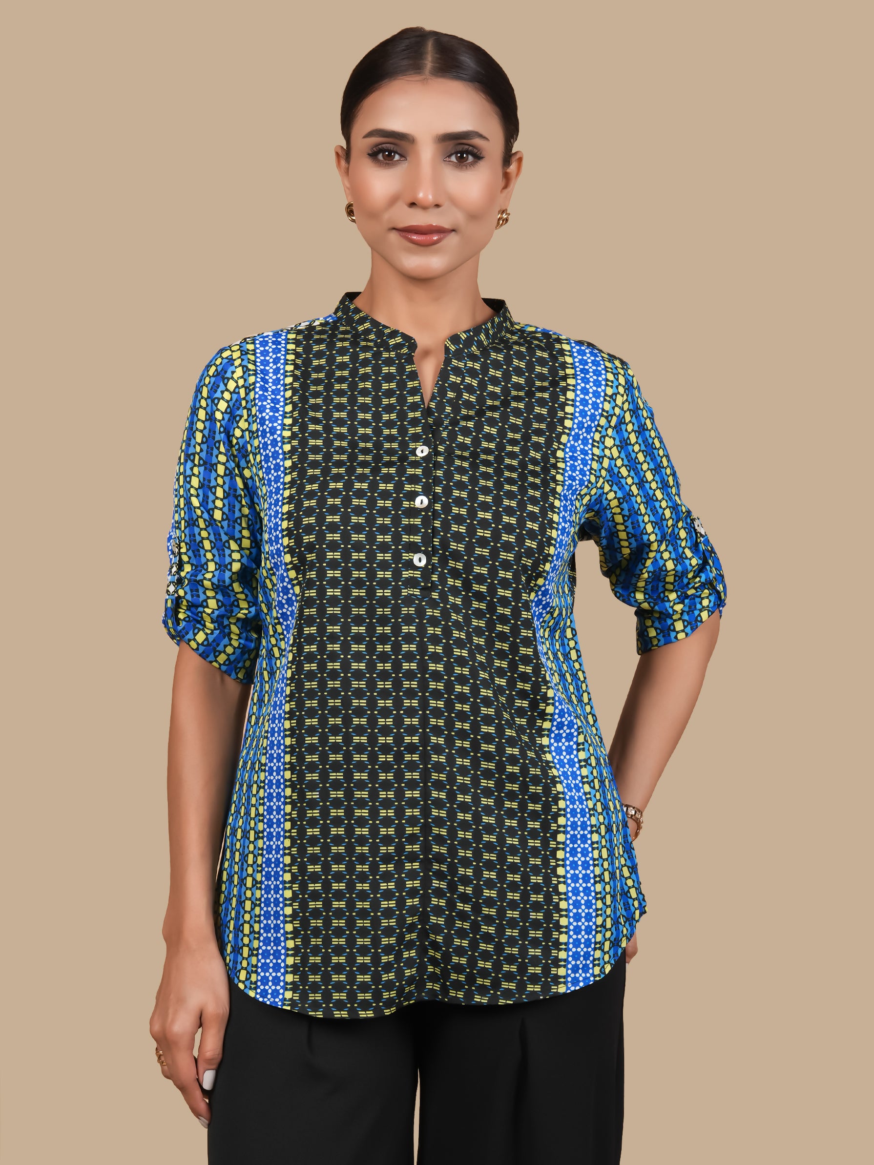 PIXEL TRAIL CREPE TOP