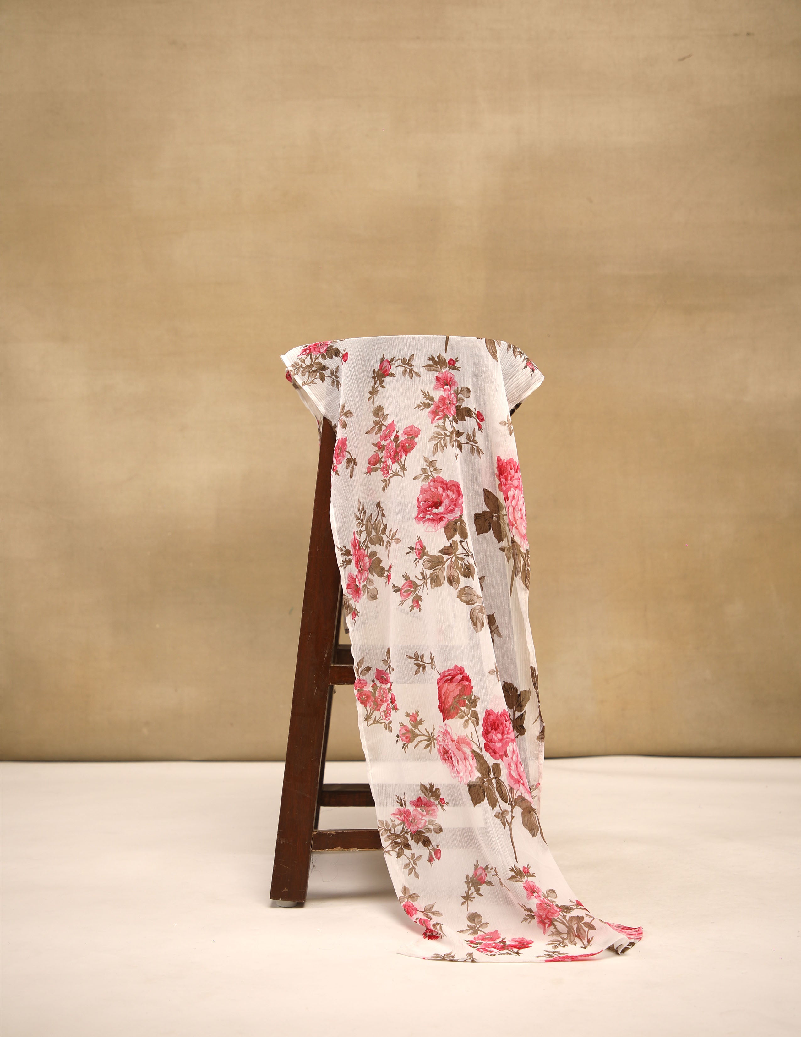 Rose Garden Scarf