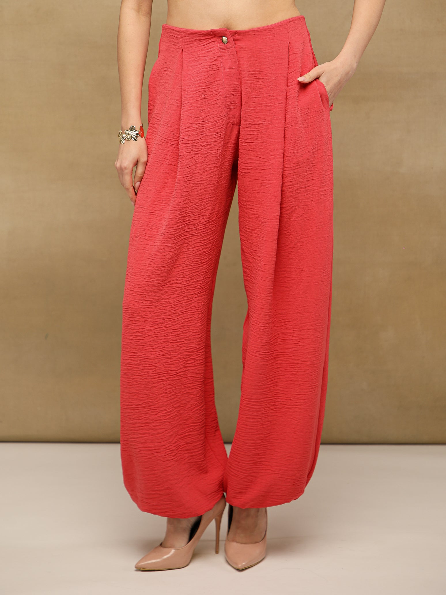 Coral Pleated Balloon Pants