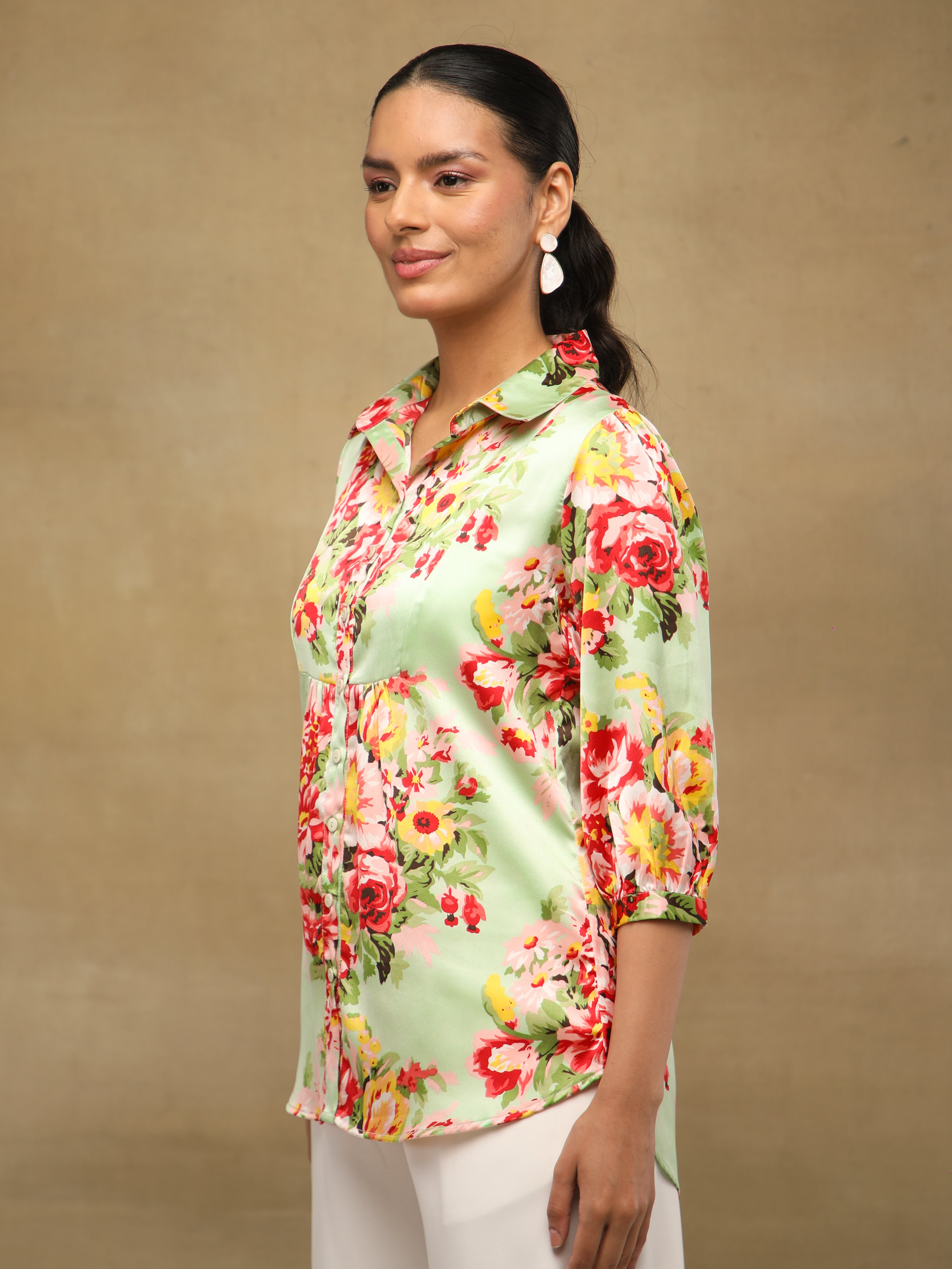 Front Yoke Gather Mint Shirt