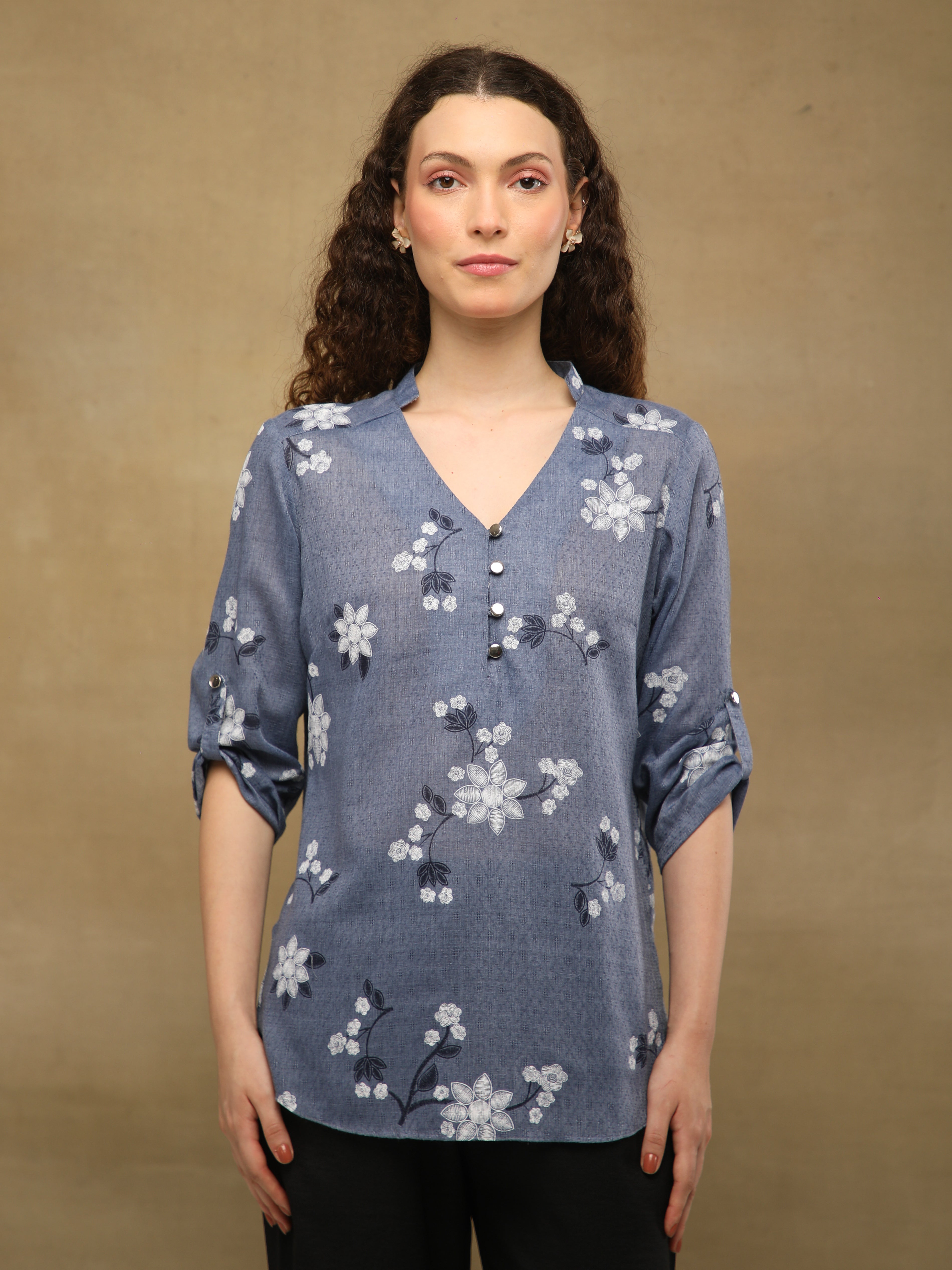 Slate White Floral Print Cotton Topno
